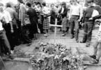 Lubin 1.09.1982, symboliczne groby